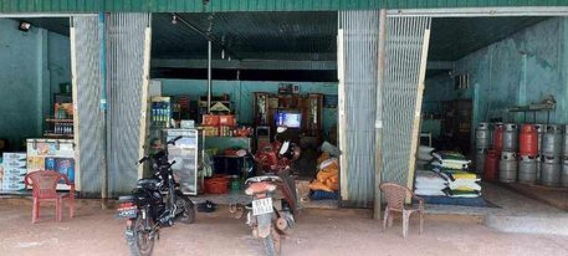 nhà mặt tiền Quốc lộ 14 ngay trung tâm chỉ 3 tỷ có thương lượng LH 0846999943